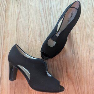 NEW LIFESTRIDE Soft System Carla Black Fabric Peep Toe Pumps 3" Heels Shoes 9.5